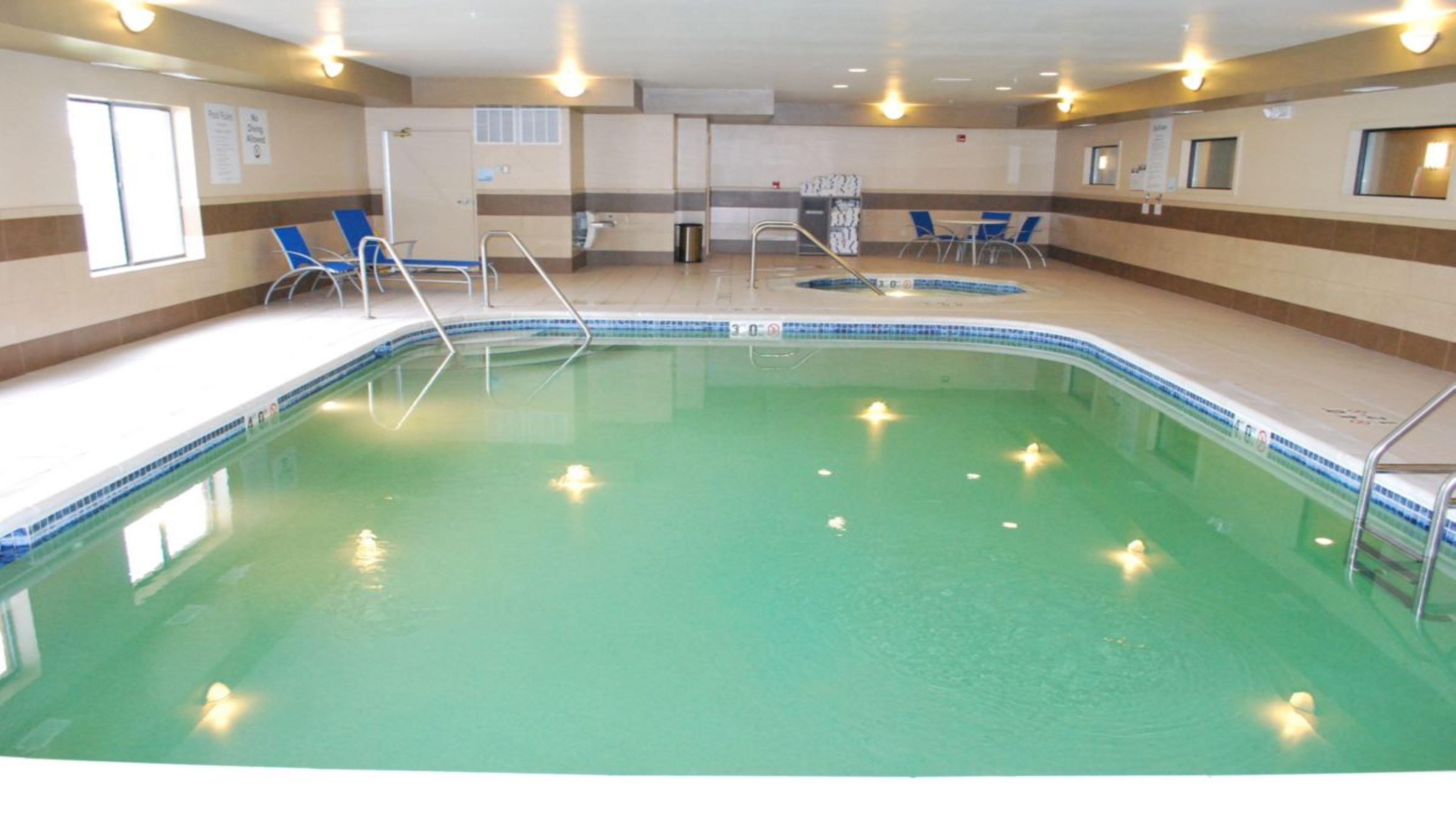 Holiday Inn Express Bloomington West By Ihg Einrichtungen foto
